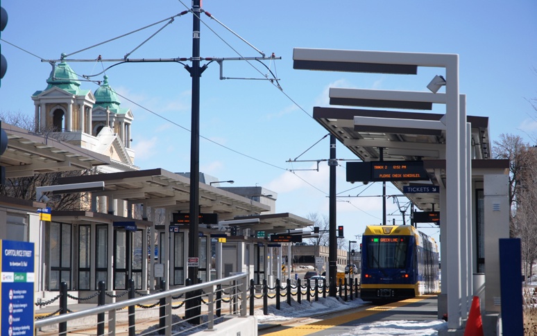 Image of Capitol / Rice Street Station on the METRO Green Line. 