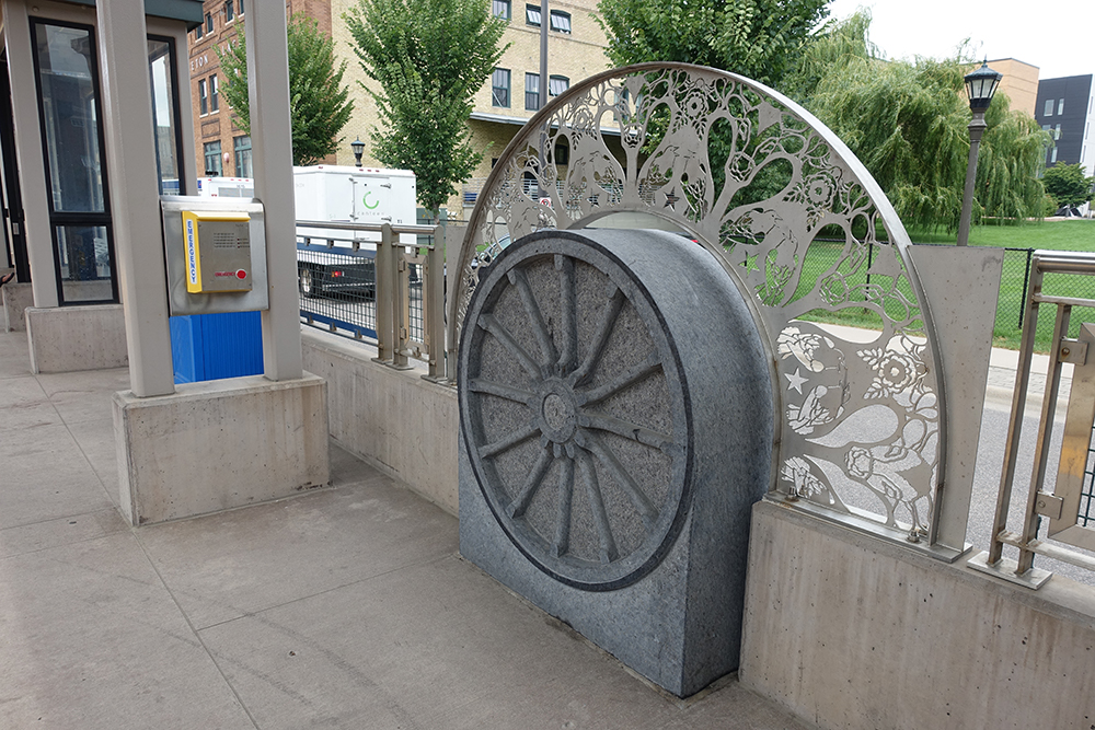 Raymond Avenue Station public art