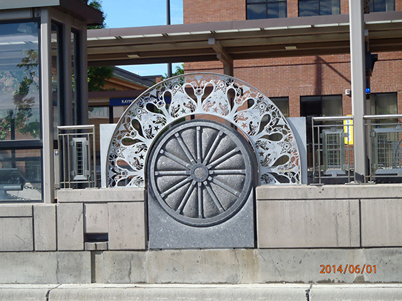 Raymond Avenue Station Art