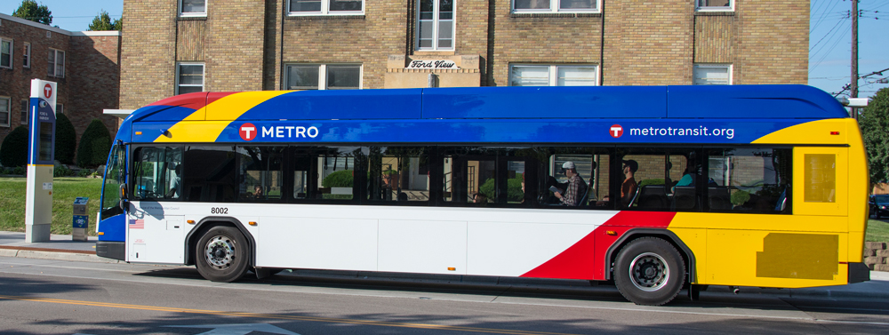 A line bus on Ford Parkwau