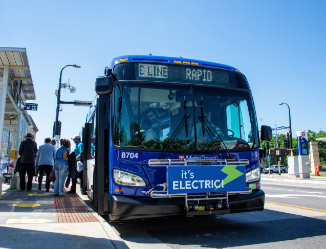 Electric bus